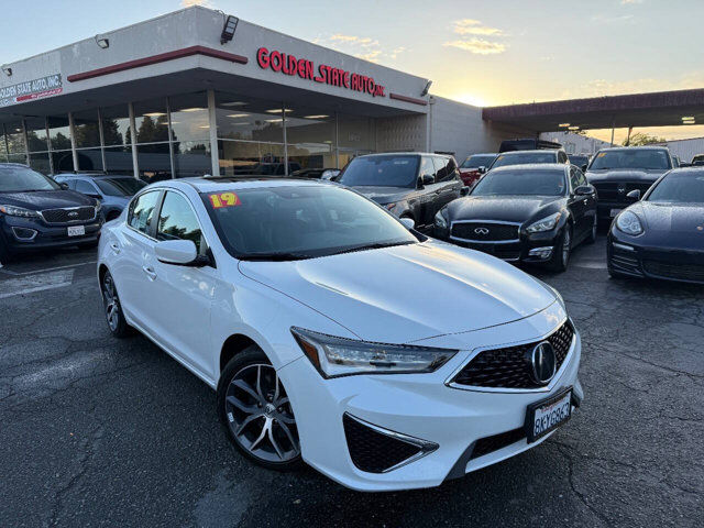 2019 Acura ILX w/Premium 4dr Sedan Package — photo 1 of 13