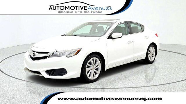 2017 Acura ILX w/Technology Plus Pkg
