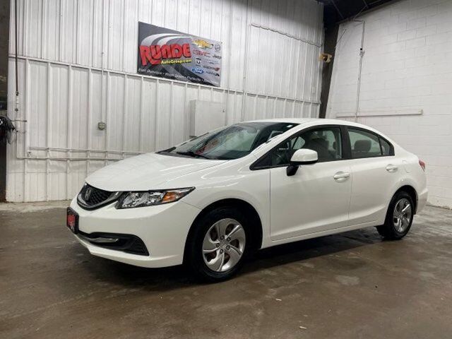 2013 Honda Civic Sdn LX — photo 1 of 1