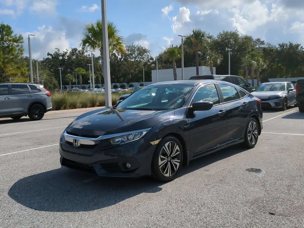 2017 Honda Civic EX-T — photo 1 of 13