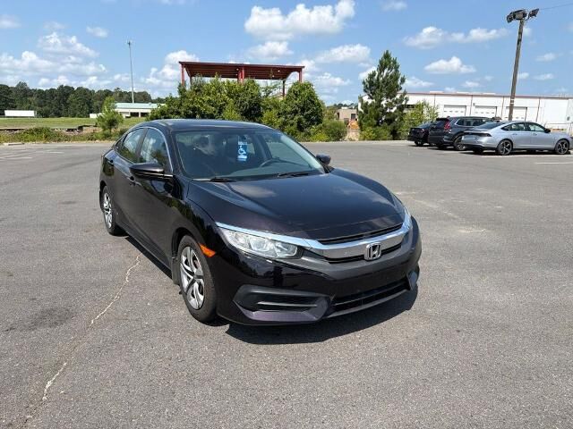 2018 Honda Civic LX — photo 1 of 4