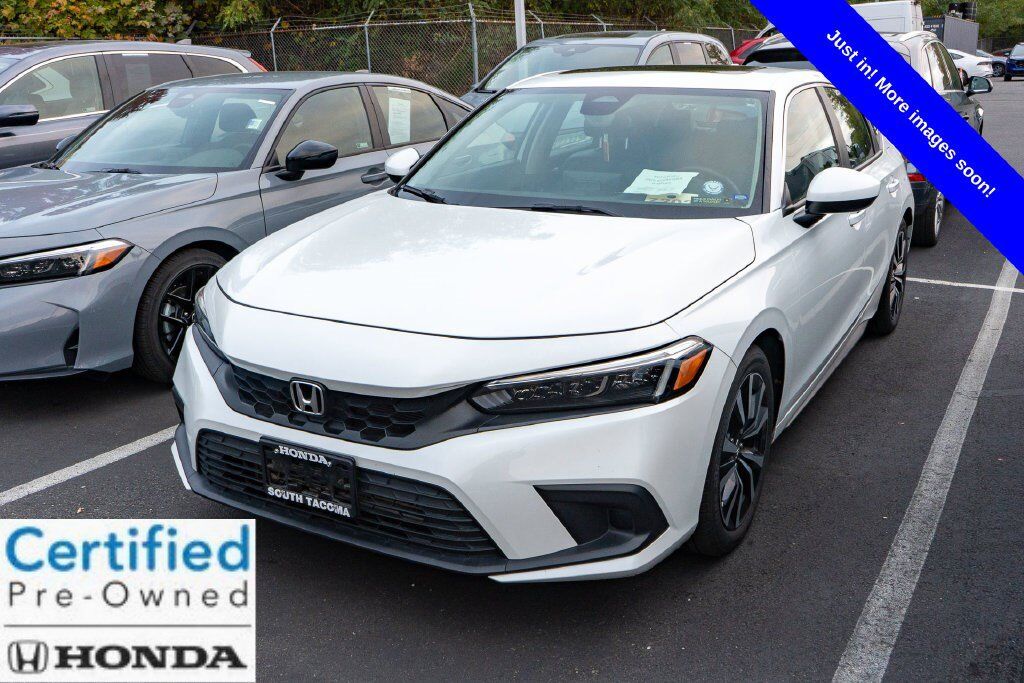 2024 Honda Civic Hatchback 1.5T EX-L — photo 1 of 4