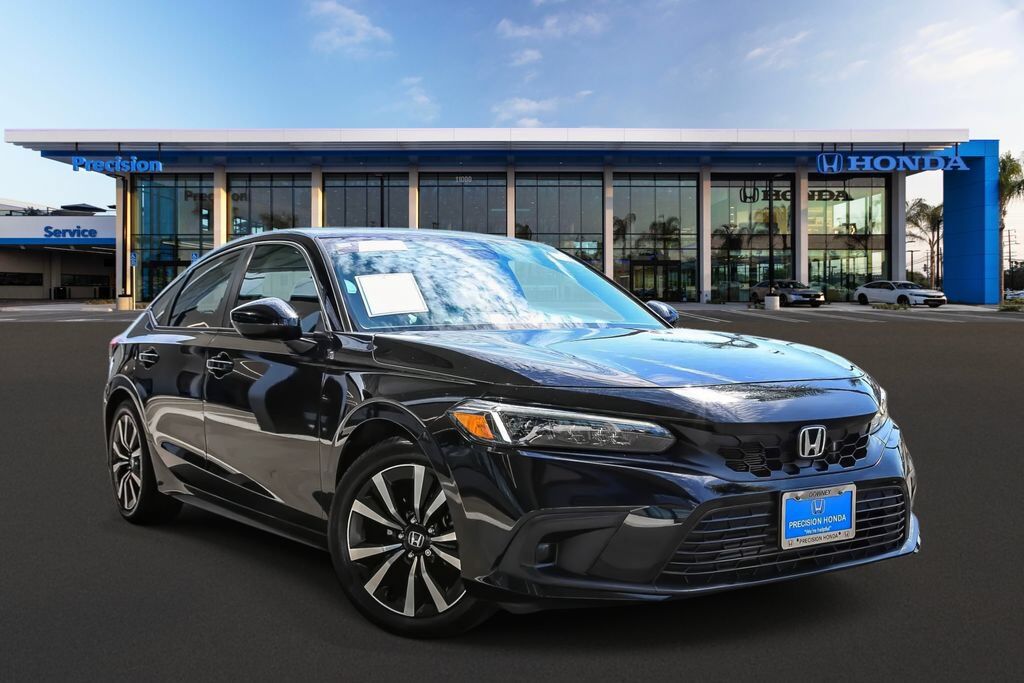 2024 Honda Civic Hatchback 1.5T EX-L — photo 1 of 7