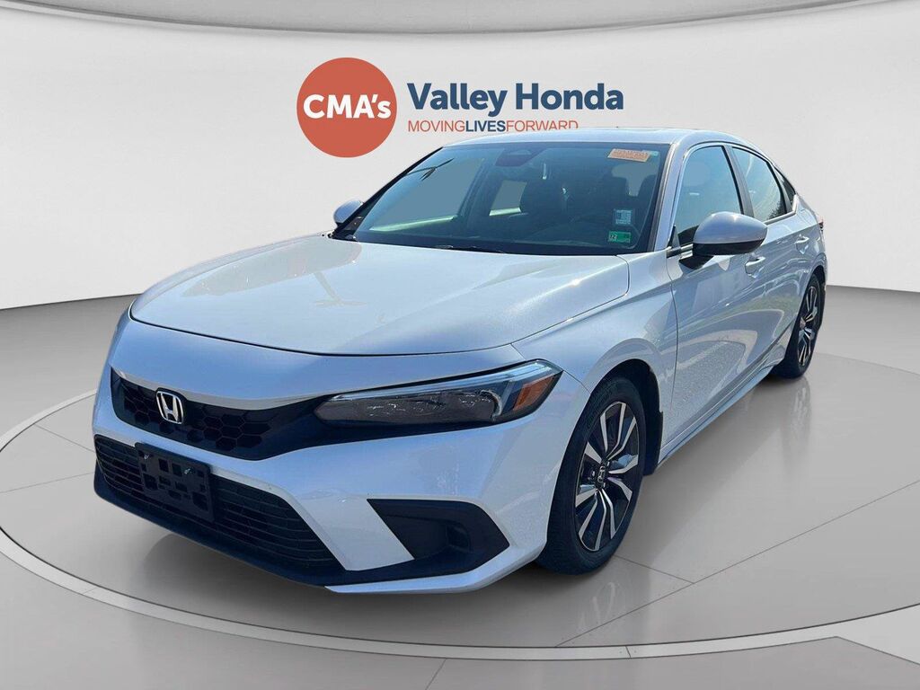 2024 Honda Civic Hatchback 1.5T EX-L — photo 1 of 7