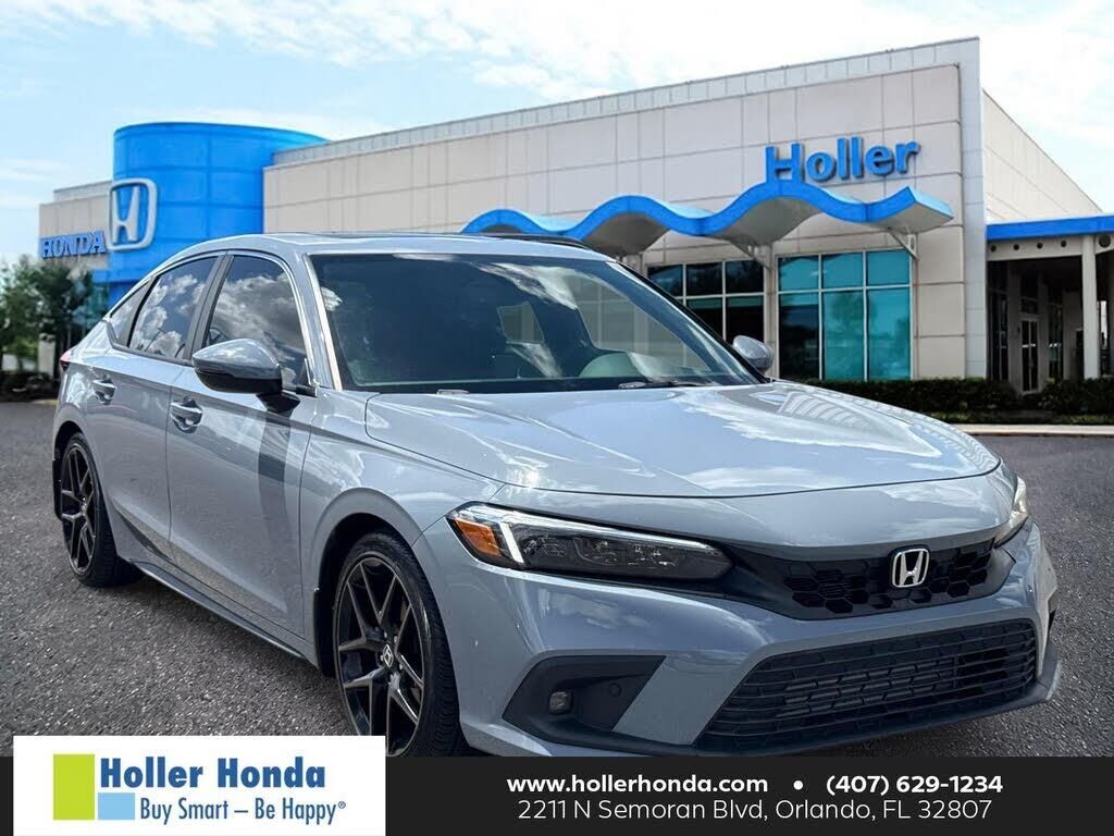 2024 Honda Civic Sport Touring — photo 1 of 1