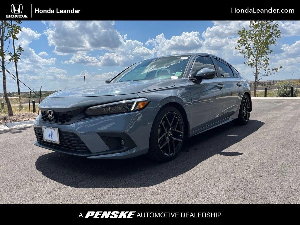 2023 Honda Civic Sport Touring — photo 1 of 13