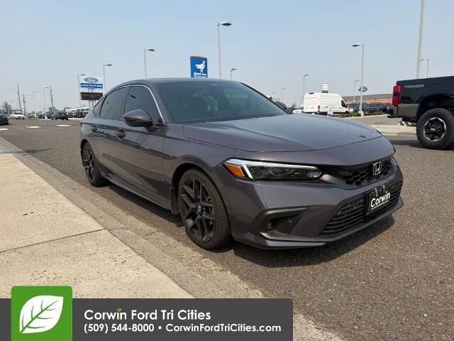 2024 Honda Civic Sport Touring — photo 1 of 54