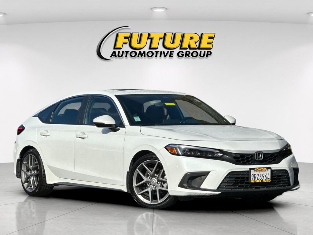 2022 Honda Civic Sport Touring — photo 1 of 1
