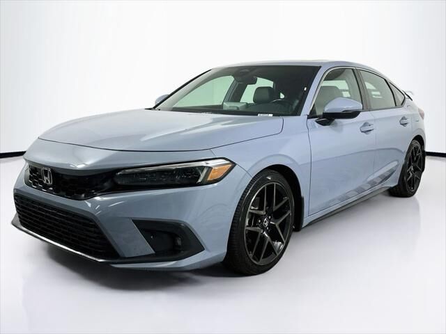 2023 Honda Civic Sport Touring — photo 1 of 13