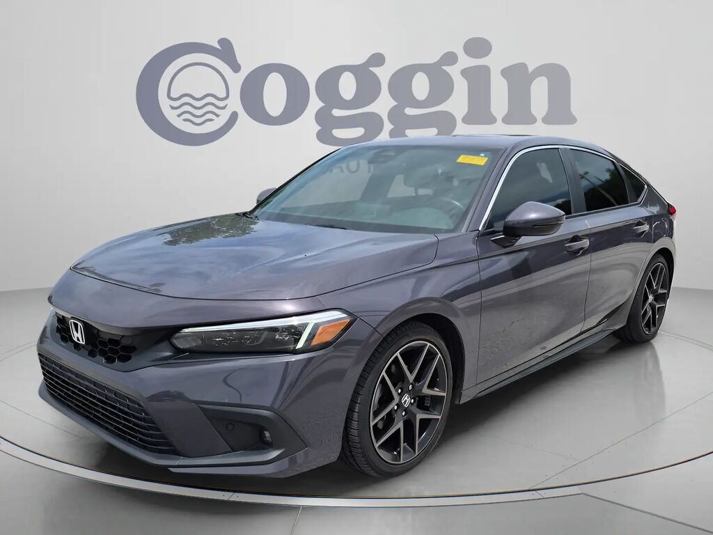 2024 Honda Civic Sport Touring — photo 1 of 13