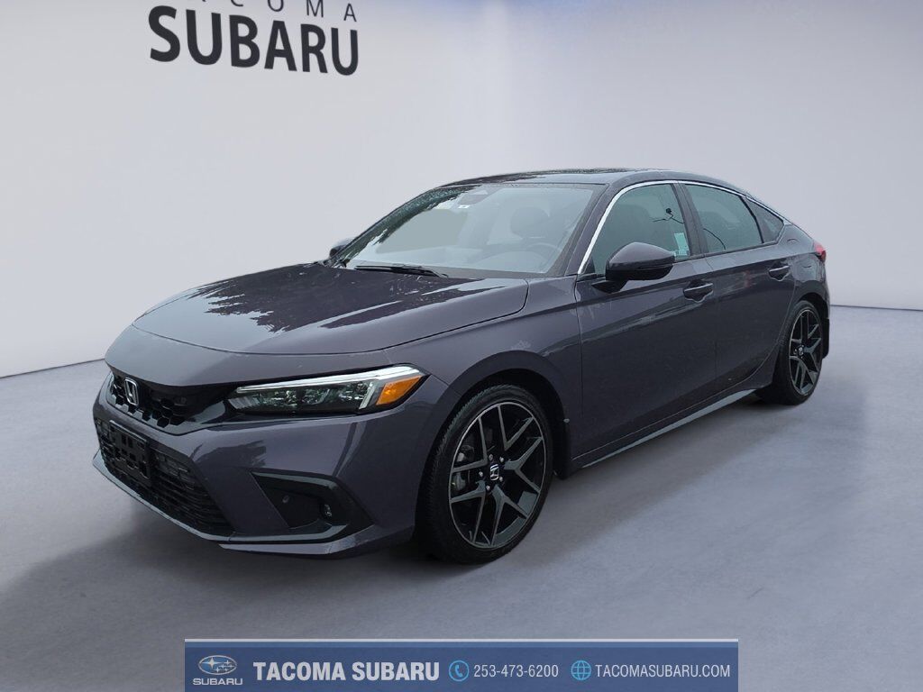 2022 Honda Civic Hatchback Sport Touring — photo 1 of 13