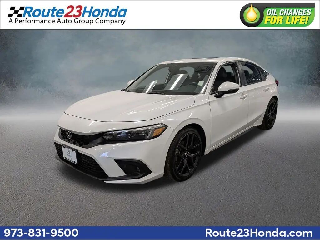 2023 Honda Civic Sport Touring — photo 1 of 13