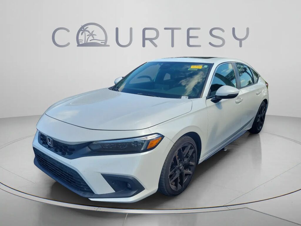 2023 Honda Civic Sport Touring — photo 1 of 13