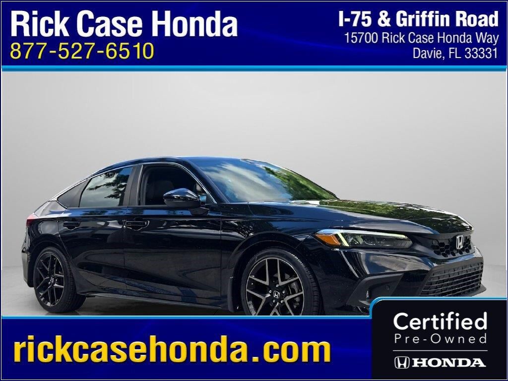 2024 Honda Civic Sport Touring — photo 1 of 13