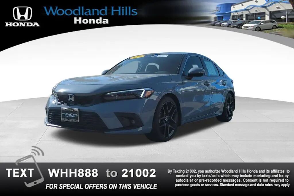 2024 Honda Civic Sport Touring — photo 1 of 13
