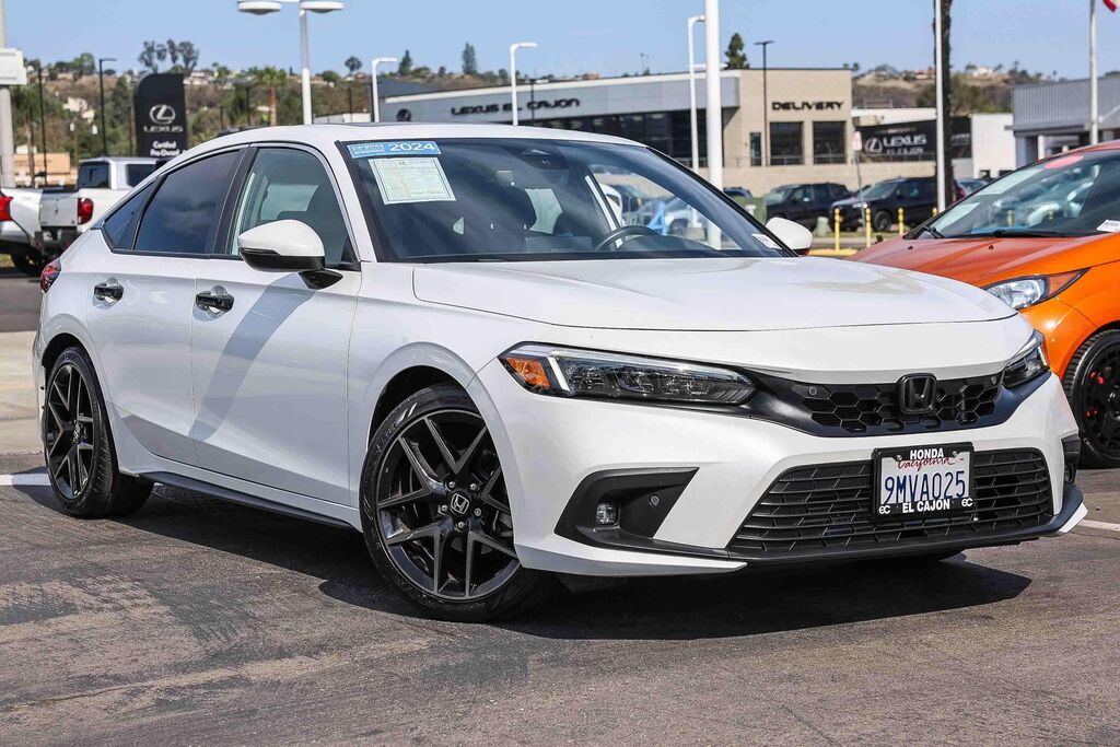2024 Honda Civic Sport Touring — photo 1 of 27