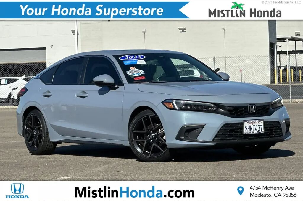 2023 Honda Civic Sport Touring — photo 1 of 12