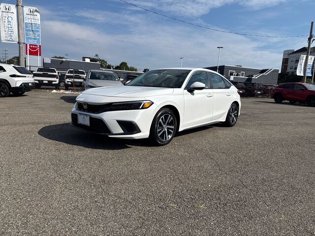 2024 Honda Civic Hatchback 2.0L LX
