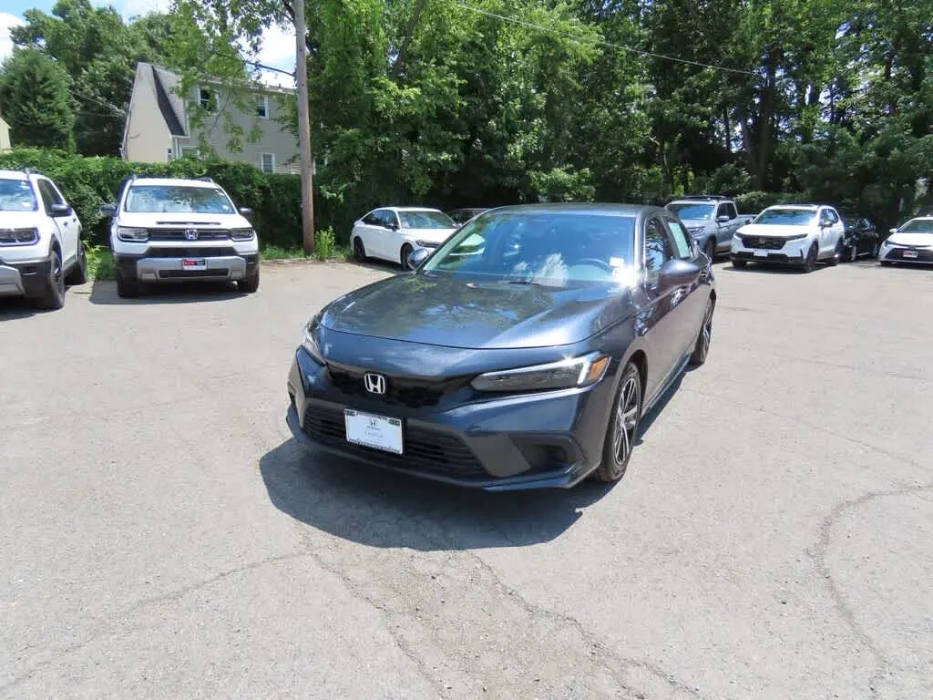 2024 Honda Civic LX — photo 1 of 1