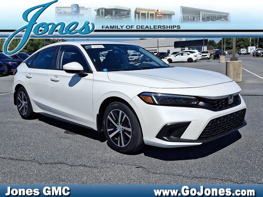 2024 Honda Civic LX — photo 1 of 1