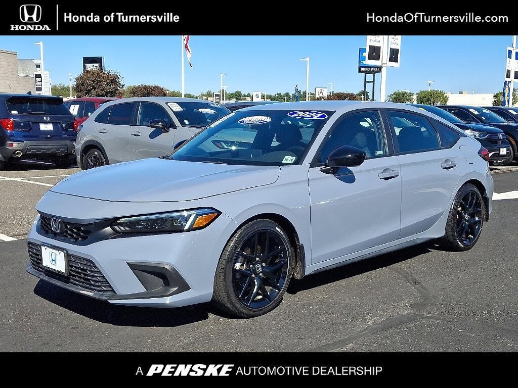 2024 Honda Civic Sport — photo 1 of 13