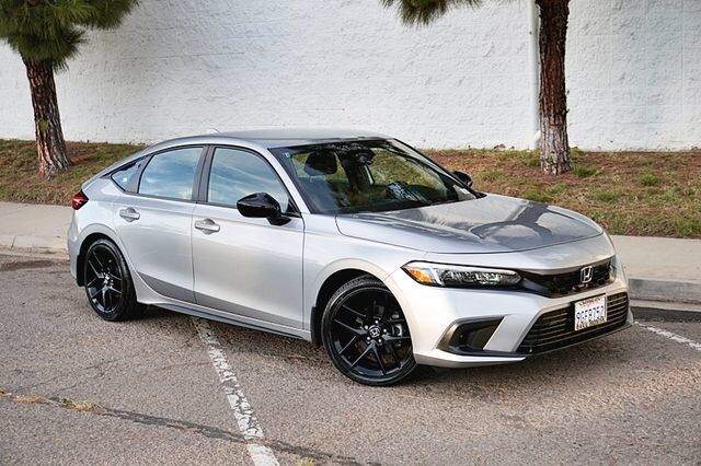 2023 Honda Civic Hatchback SPORT — photo 1 of 7