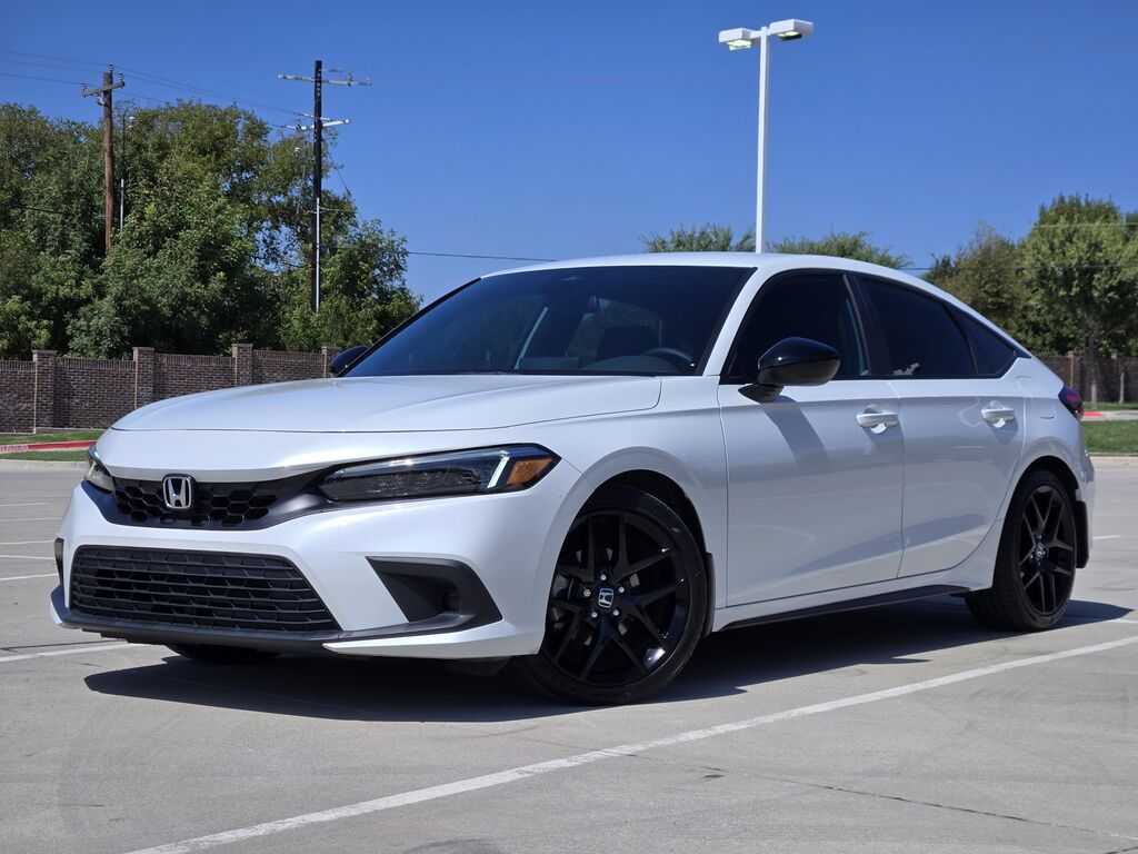 2024 Honda Civic Hatchback 2.0L SPORT — photo 1 of 7