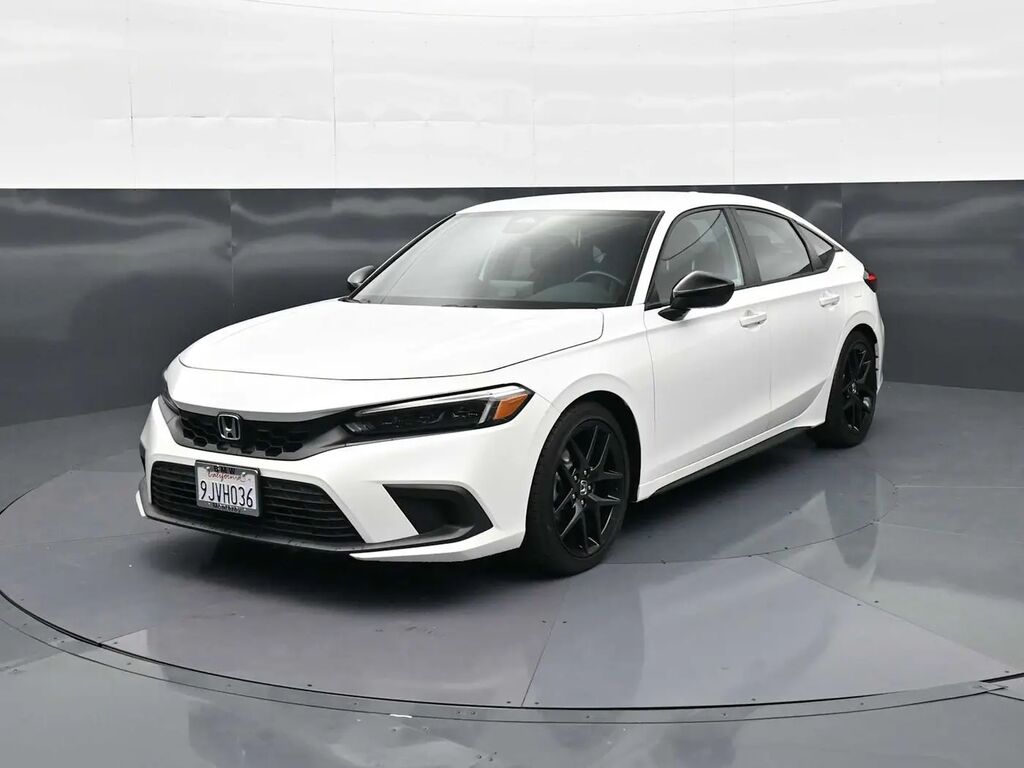 2024 Honda Civic Sport — photo 1 of 13