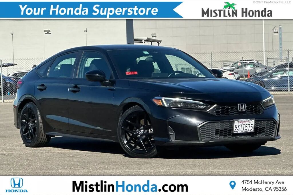 2025 Honda Civic Sport — photo 1 of 12
