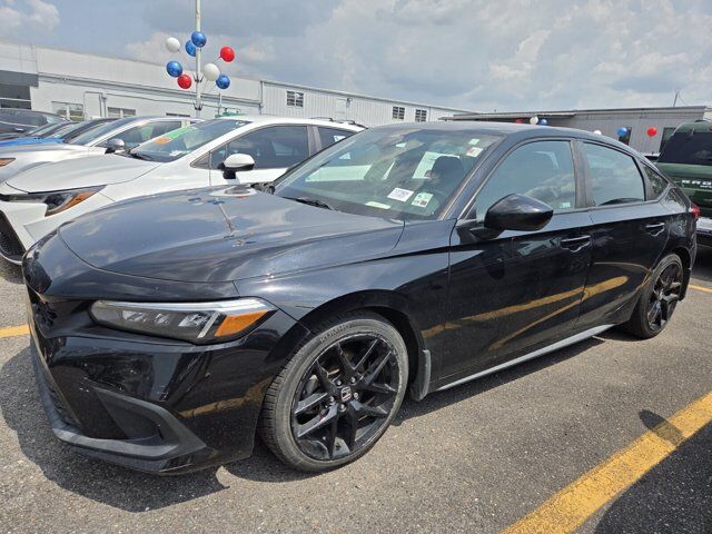 2023 Honda Civic Hatchback Sport — photo 1 of 16