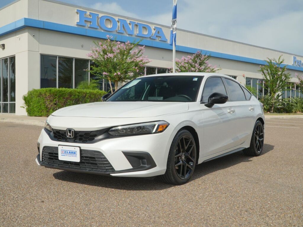 2023 Honda Civic Hatchback Sport — photo 1 of 13