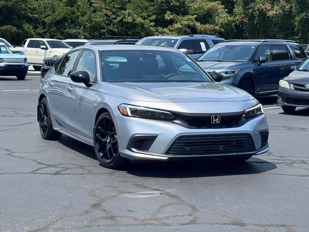2024 Honda Civic Sport — photo 1 of 13
