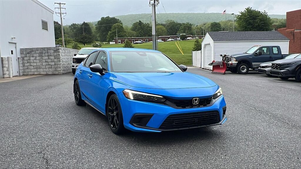 2024 Honda Civic Sport — photo 1 of 13