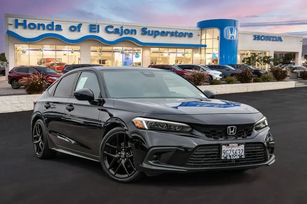 2023 Honda Civic Sport — photo 1 of 26