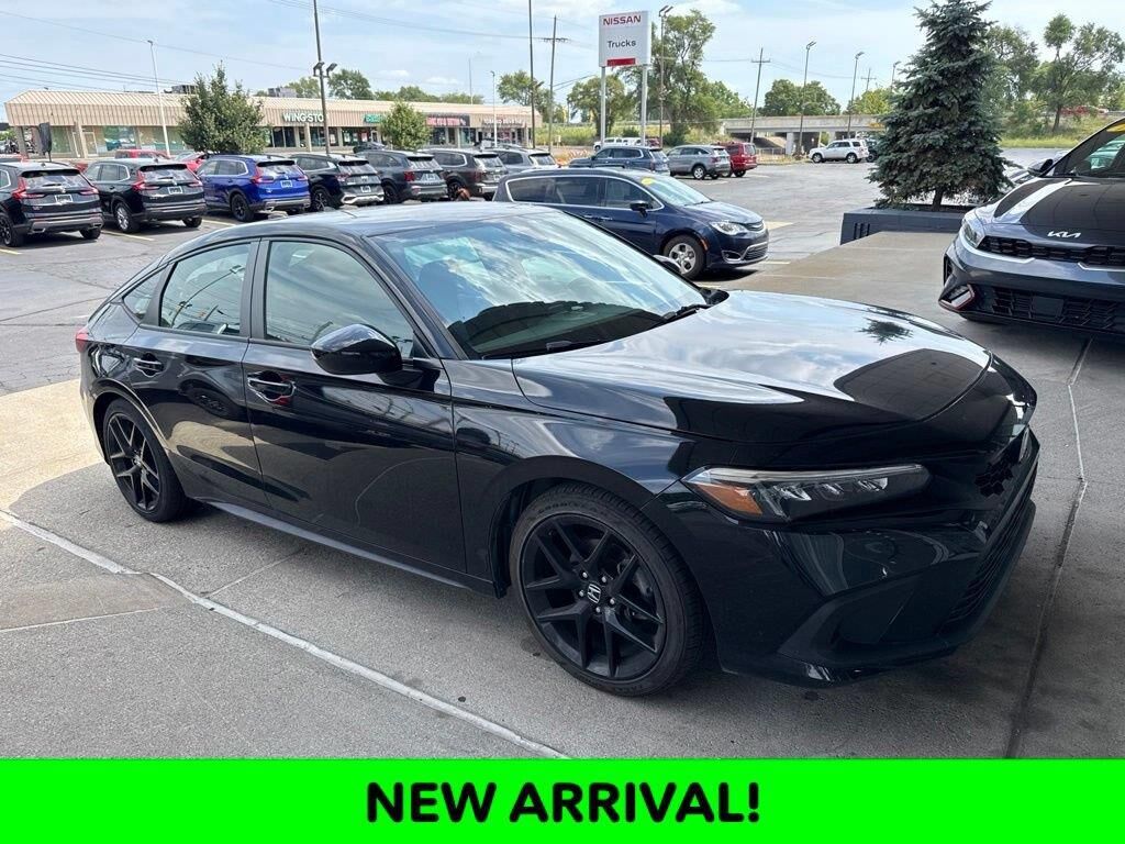 2024 Honda Civic Sport — photo 1 of 4