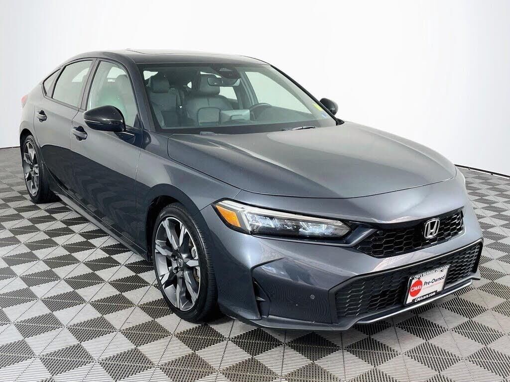 2025 Honda Civic Hybrid Sport Touring — photo 1 of 1