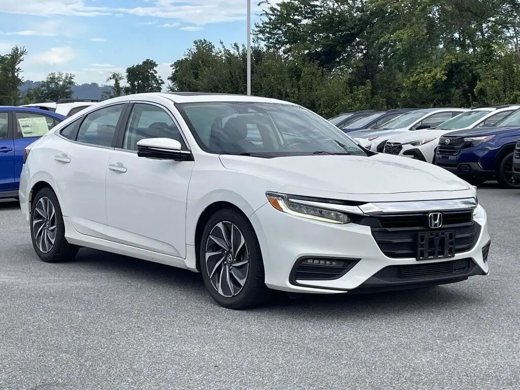 2019 Honda Insight Touring — photo 1 of 13