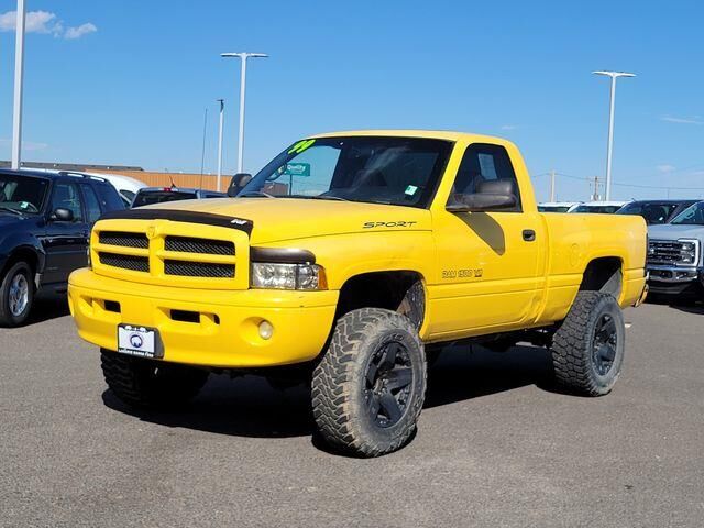 1999 Dodge Ram 1500 ST