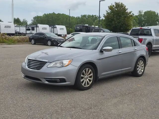 2013 Chrysler 200 Limited