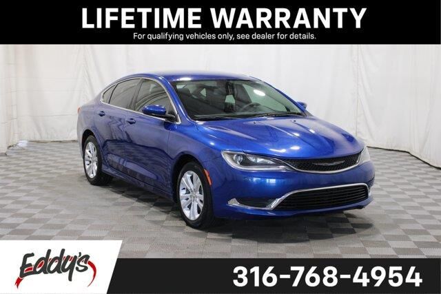 2015 Chrysler 200 Limited — photo 1 of 52
