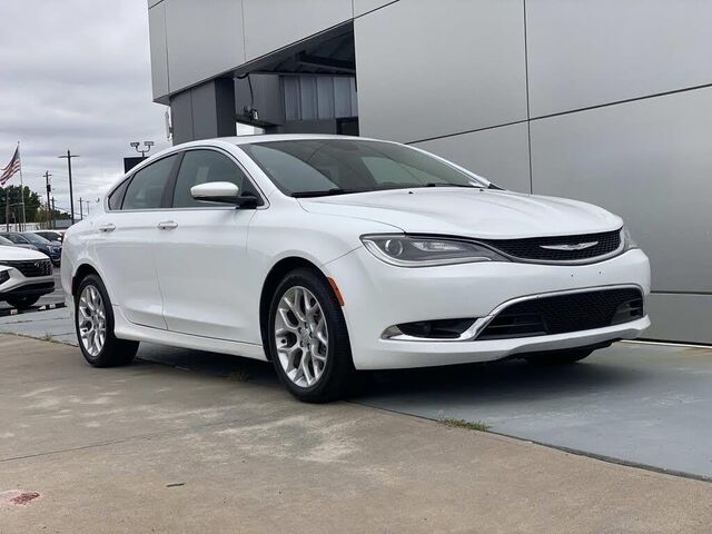 2016 Chrysler 200 C