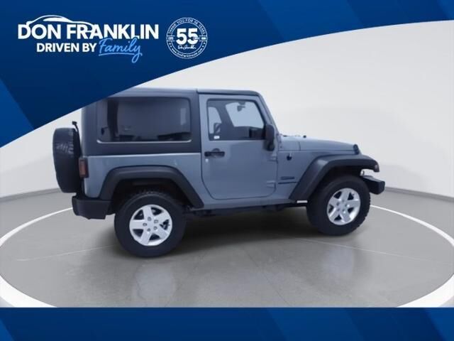 2014 Jeep Wrangler Sport — photo 1 of 8