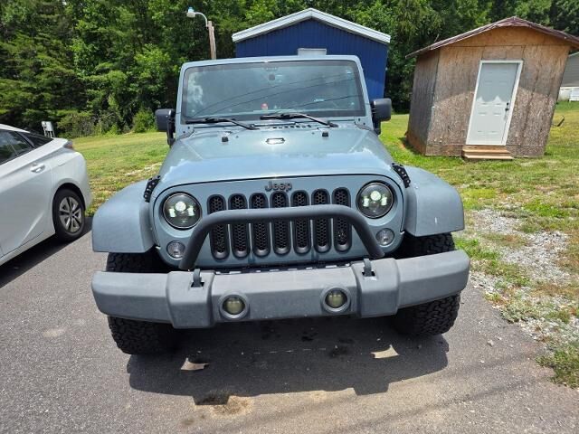 2014 Jeep Wrangler Sport — photo 1 of 2