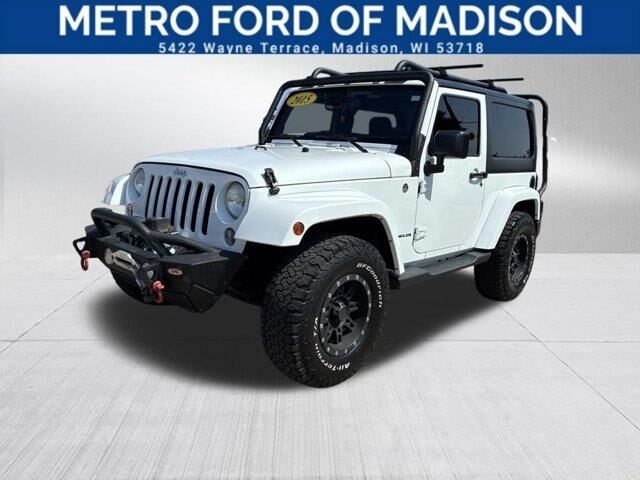 2015 Jeep Wrangler Sahara — photo 1 of 13
