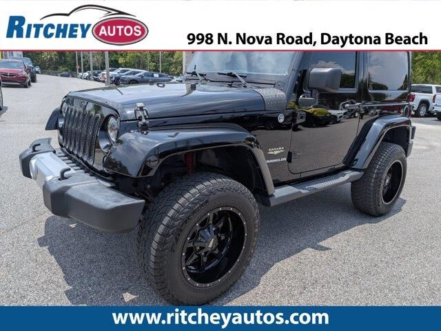 2015 Jeep Wrangler Sahara — photo 1 of 13