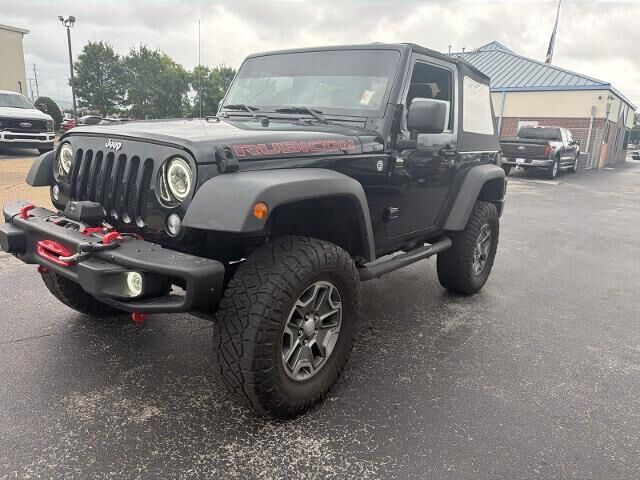 2015 Jeep Wrangler Rubicon — photo 1 of 13