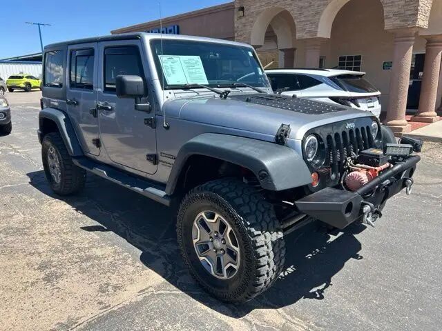 2013 Jeep Wrangler Unlimited Sport — photo 1 of 26