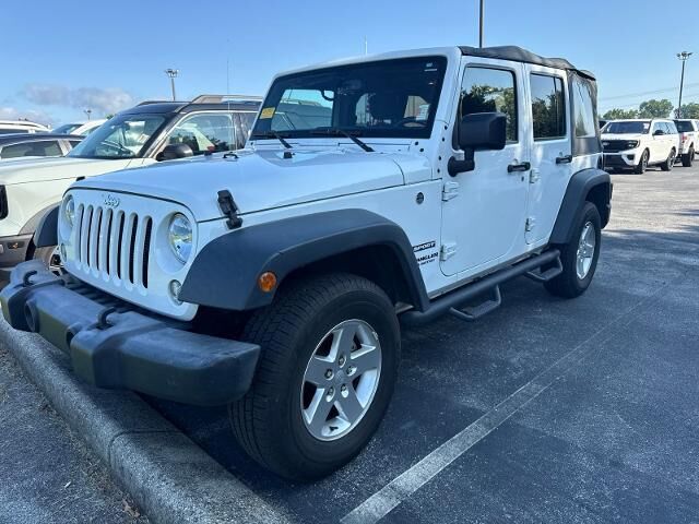 2016 Jeep Wrangler Unlimited Sport — photo 1 of 13
