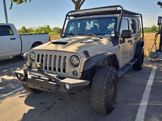 2017 Jeep Wrangler Unlimited Sport — photo 1 of 25