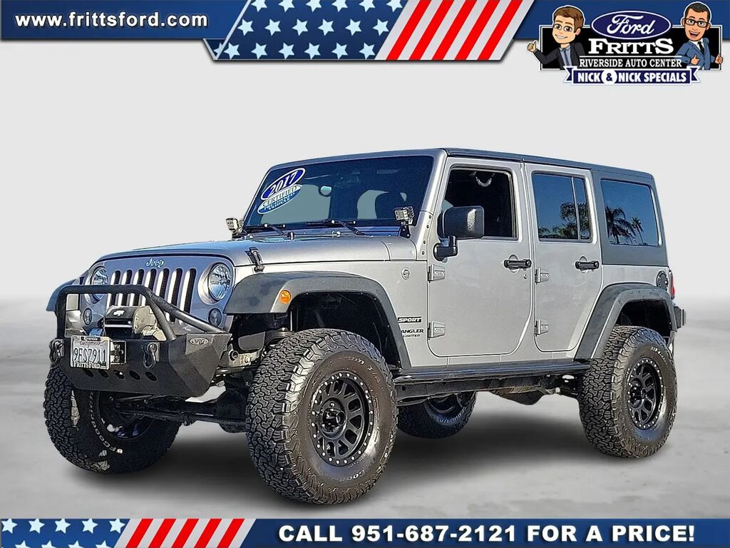 2017 Jeep Wrangler Unlimited Sport — photo 1 of 13